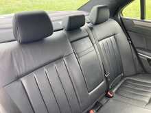 Mercedes-Benz 2.1 E220 BlueTEC SE Saloon 4dr Diesel G-Tronic+ Euro 6 (s/s) (177 ps)