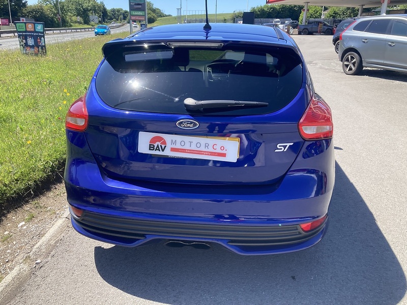 Ford 2.0 TDCi ST-2 Hatchback 5dr Diesel Manual Euro 6 (s/s) (185 ps)
