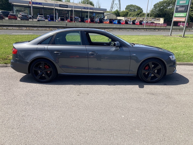 Audi 2.0 TDI Black Edition Saloon 4dr Diesel S Tronic quattro Euro 5 (s/s) (177 ps)