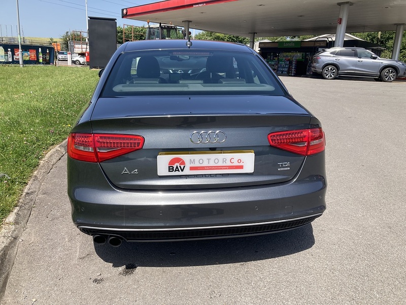 Audi 2.0 TDI Black Edition Saloon 4dr Diesel S Tronic quattro Euro 5 (s/s) (177 ps)