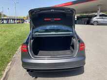 Audi 2.0 TDI Black Edition Saloon 4dr Diesel S Tronic quattro Euro 5 (s/s) (177 ps)