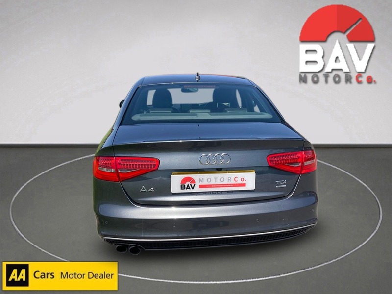 Audi 2.0 TDI Black Edition Saloon 4dr Diesel S Tronic quattro Euro 5 (s/s) (177 ps)