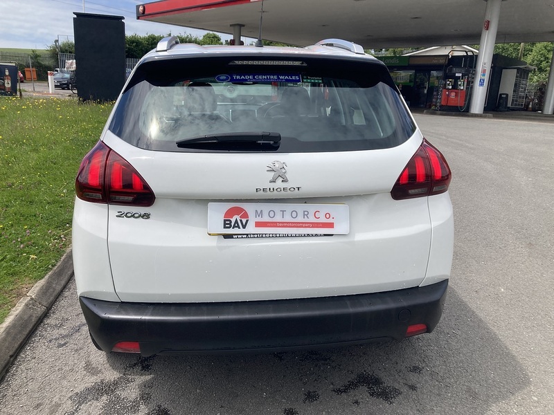 Peugeot 1.6 BlueHDi Active SUV 5dr Diesel Manual Euro 6 (100 ps)