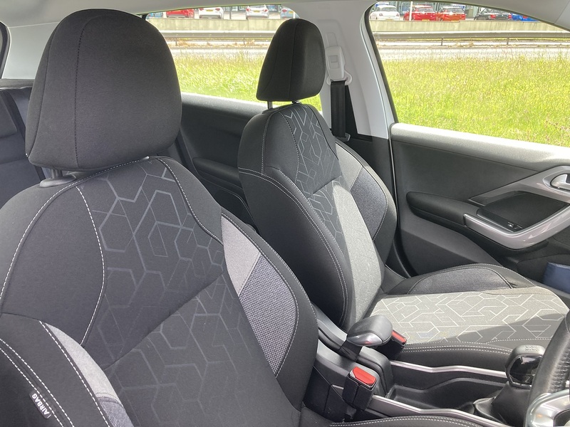 Peugeot 1.6 BlueHDi Active SUV 5dr Diesel Manual Euro 6 (100 ps)