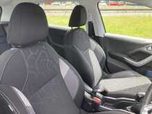 Peugeot 1.6 BlueHDi Active SUV 5dr Diesel Manual Euro 6 (100 ps)