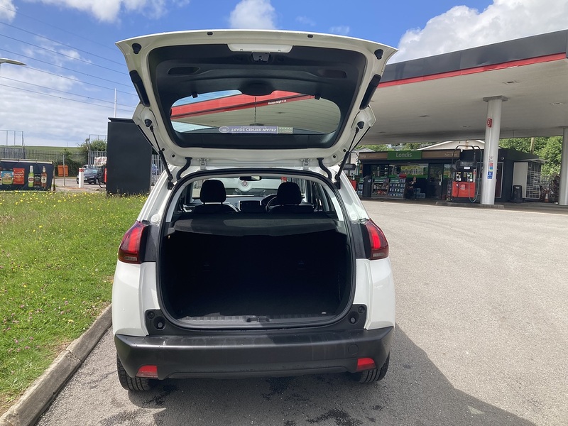 Peugeot 1.6 BlueHDi Active SUV 5dr Diesel Manual Euro 6 (100 ps)
