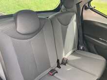 Toyota 1.0 VVT-i x-trend Hatchback 5dr Petrol Manual Euro 6 (s/s) (71 ps)