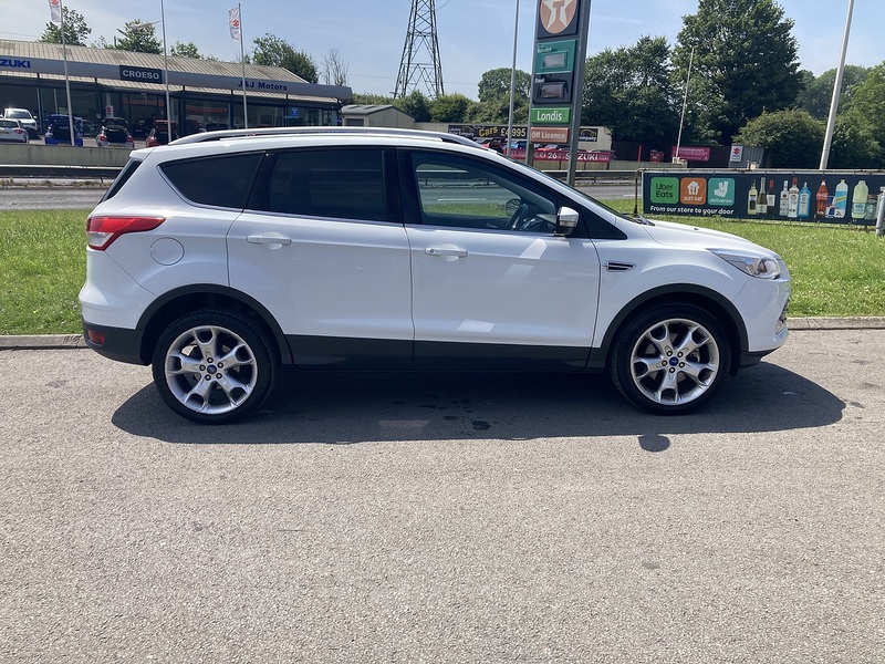 Ford 2.0 TDCi Titanium SUV 5dr Diesel Manual 2WD Euro 6 (s/s) (150 ps)