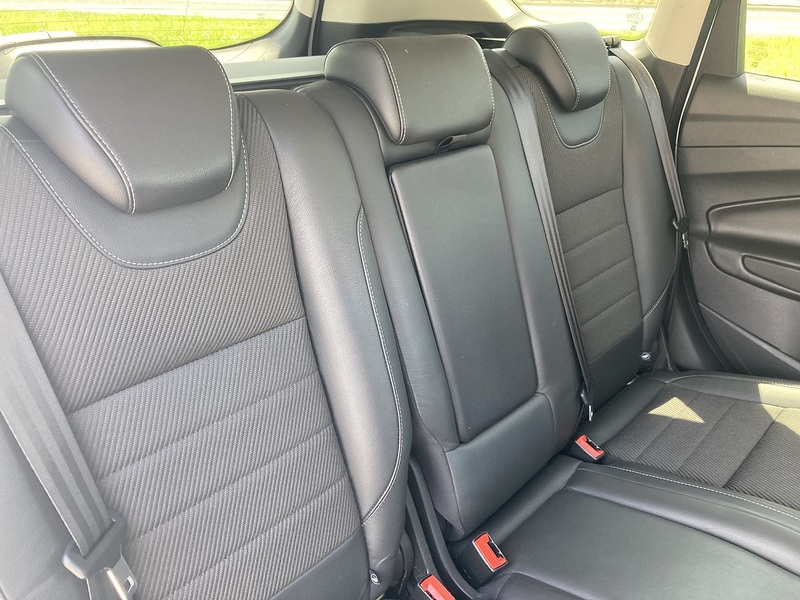 Ford 2.0 TDCi Titanium SUV 5dr Diesel Manual 2WD Euro 6 (s/s) (150 ps)