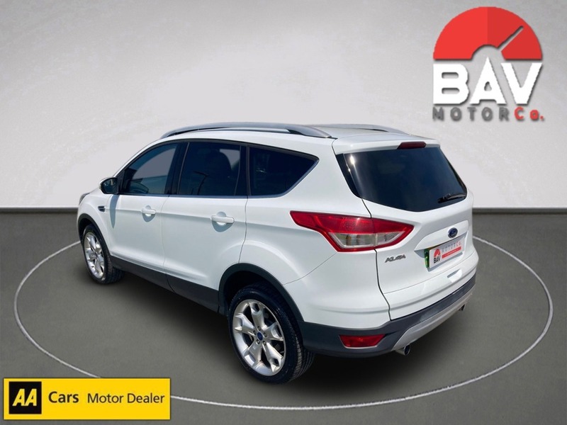 Ford 2.0 TDCi Titanium SUV 5dr Diesel Manual 2WD Euro 6 (s/s) (150 ps)