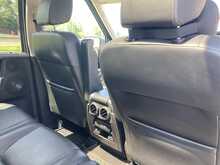 Land Rover 3.0 TD V6 HSE SUV 5dr Diesel Auto 4WD Euro 4 (245 ps)