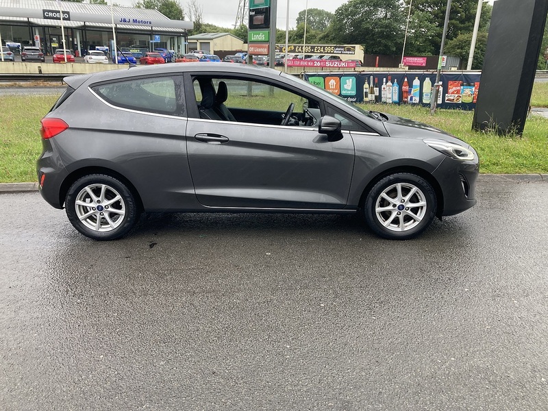 Ford 1.1 Ti-VCT Zetec Hatchback 3dr Petrol Manual Euro 6 (s/s) (85 ps)