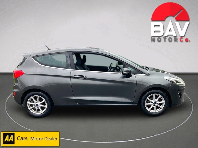 Ford 1.1 Ti-VCT Zetec Hatchback 3dr Petrol Manual Euro 6 (s/s) (85 ps)