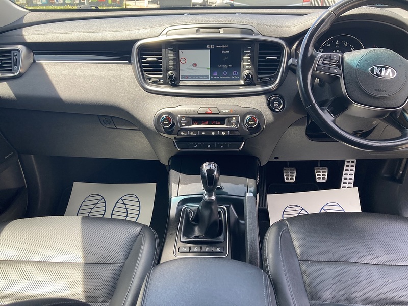 Kia 2.2 CRDi KX-3 SUV 5dr Diesel Manual AWD Euro 6 (s/s) (197 bhp)