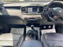 Kia 2.2 CRDi KX-3 SUV 5dr Diesel Manual AWD Euro 6 (s/s) (197 bhp)