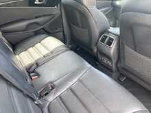 Kia 2.2 CRDi KX-3 SUV 5dr Diesel Manual AWD Euro 6 (s/s) (197 bhp)
