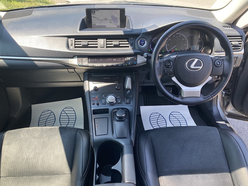 Lexus 1.8 200h Advance Plus Hatchback 5dr Petrol Hybrid CVT Euro 6 (s/s) (136 ps)
