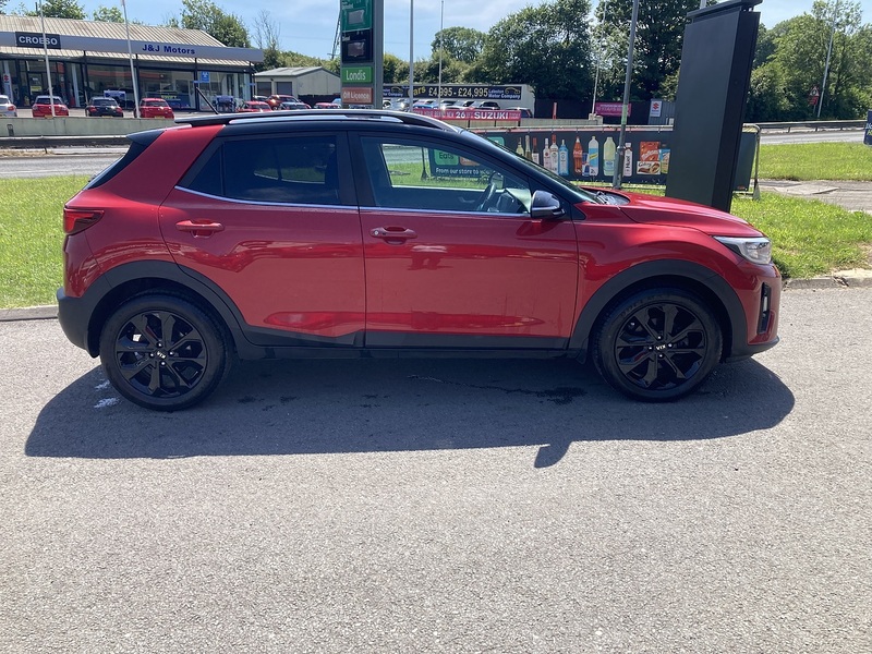 Kia 1.6 CRDi First Edition SUV 5dr Diesel Manual Euro 6 (s/s) (108 bhp)