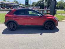 Kia 1.6 CRDi First Edition SUV 5dr Diesel Manual Euro 6 (s/s) (108 bhp)