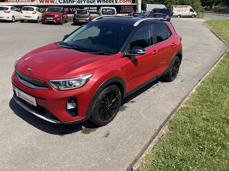 Kia 1.6 CRDi First Edition SUV 5dr Diesel Manual Euro 6 (s/s) (108 bhp)