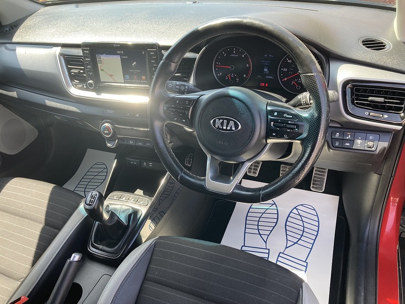 Kia 1.6 CRDi First Edition SUV 5dr Diesel Manual Euro 6 (s/s) (108 bhp)