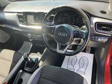 Kia 1.6 CRDi First Edition SUV 5dr Diesel Manual Euro 6 (s/s) (108 bhp)