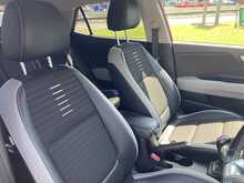 Kia 1.6 CRDi First Edition SUV 5dr Diesel Manual Euro 6 (s/s) (108 bhp)