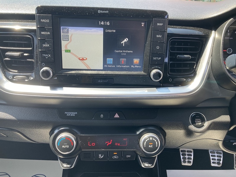 Kia 1.6 CRDi First Edition SUV 5dr Diesel Manual Euro 6 (s/s) (108 bhp)
