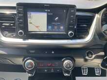 Kia 1.6 CRDi First Edition SUV 5dr Diesel Manual Euro 6 (s/s) (108 bhp)