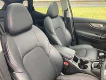 Nissan 1.3 DIG-T Tekna SUV 5dr Petrol Manual Euro 6 (s/s) (160 ps)