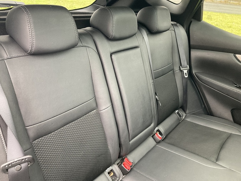 Nissan 1.3 DIG-T Tekna SUV 5dr Petrol Manual Euro 6 (s/s) (160 ps)