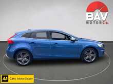 Volvo 2.0 T2 R-Design Pro Hatchback 5dr Petrol Manual Euro 6 (s/s) (122 ps)