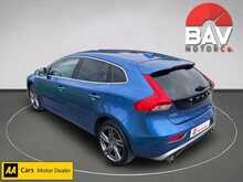 Volvo 2.0 T2 R-Design Pro Hatchback 5dr Petrol Manual Euro 6 (s/s) (122 ps)