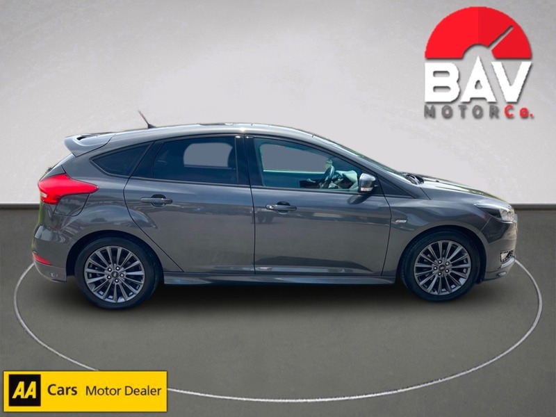 Ford 1.0T EcoBoost ST-Line Hatchback 5dr Petrol Manual Euro 6 (s/s) (125 ps)