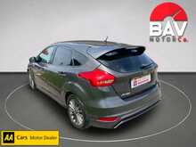 Ford 1.0T EcoBoost ST-Line Hatchback 5dr Petrol Manual Euro 6 (s/s) (125 ps)