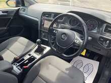 Volkswagen 1.0 TSI BlueMotion Tech SE Nav Hatchback 3dr Petrol Manual Euro 6 (s/s) (110 bhp)