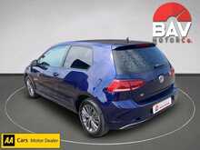 Volkswagen 1.0 TSI BlueMotion Tech SE Nav Hatchback 3dr Petrol Manual Euro 6 (s/s) (110 bhp)