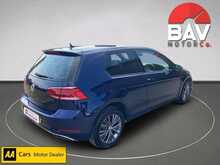 Volkswagen 1.0 TSI BlueMotion Tech SE Nav Hatchback 3dr Petrol Manual Euro 6 (s/s) (110 bhp)