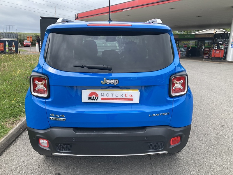 Jeep 2.0 MultiJetII Limited SUV 5dr Diesel Auto 4WD Euro 6 (s/s) (140 ps)