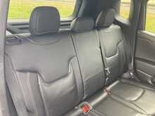 Jeep 2.0 MultiJetII Limited SUV 5dr Diesel Auto 4WD Euro 6 (s/s) (140 ps)