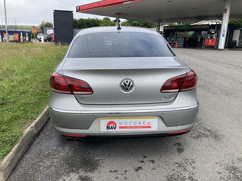 Volkswagen 2.0 TDI BlueMotion Tech GT Saloon 4dr Diesel Manual Euro 6 (s/s) (150 ps)
