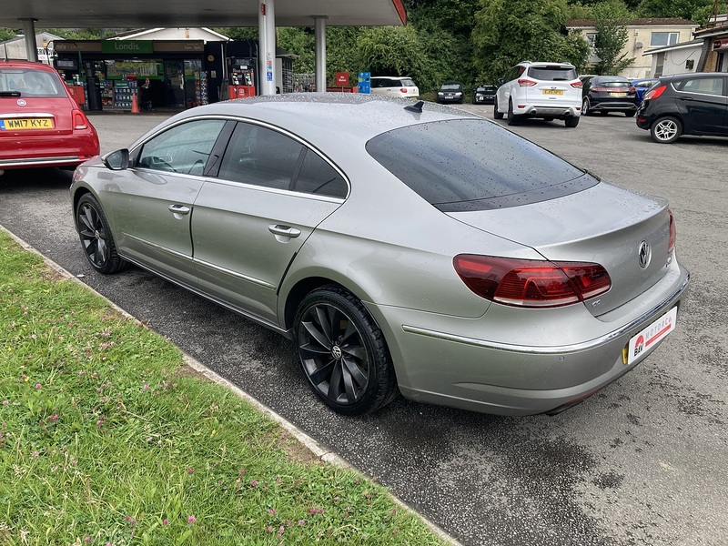 Volkswagen 2.0 TDI BlueMotion Tech GT Saloon 4dr Diesel Manual Euro 6 (s/s) (150 ps)