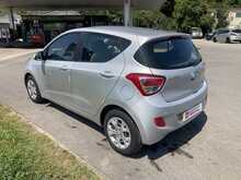 Hyundai 1.2 SE Hatchback 5dr Petrol Manual Euro 5 (87 ps)