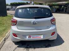Hyundai 1.2 SE Hatchback 5dr Petrol Manual Euro 5 (87 ps)