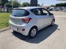 Hyundai 1.2 SE Hatchback 5dr Petrol Manual Euro 5 (87 ps)