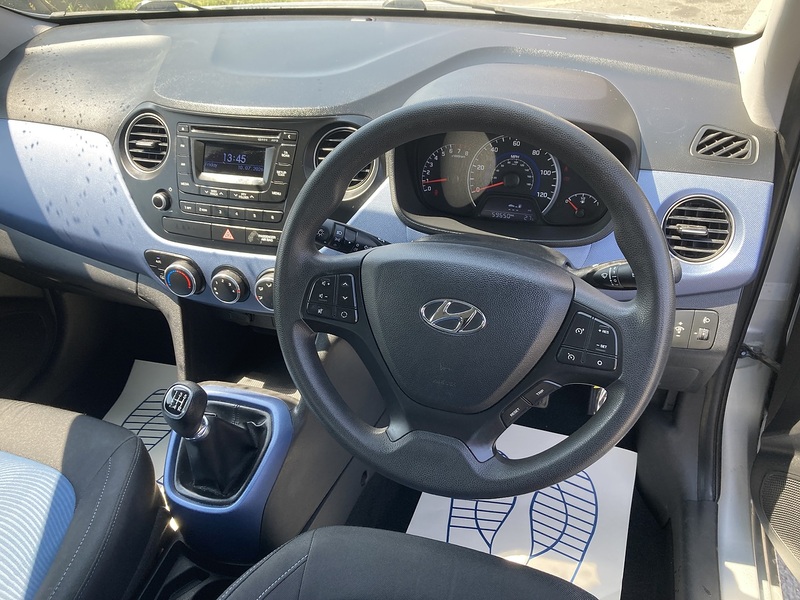 Hyundai 1.2 SE Hatchback 5dr Petrol Manual Euro 5 (87 ps)