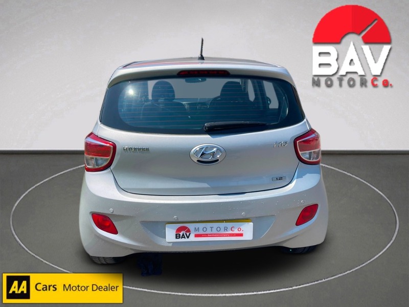 Hyundai 1.2 SE Hatchback 5dr Petrol Manual Euro 5 (87 ps)