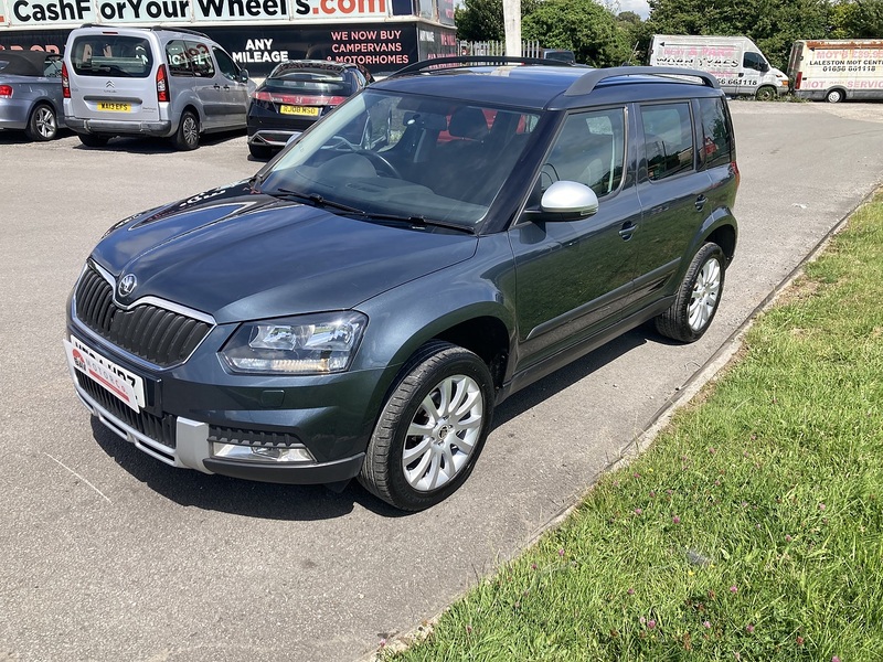 Skoda 2.0 TDI SE Outdoor 5dr Diesel Manual Euro 5 (110 ps)
