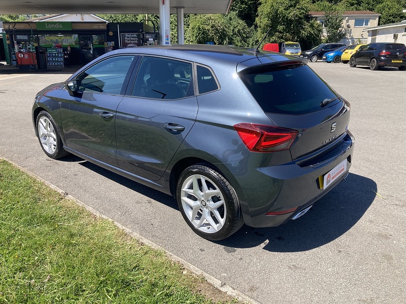 SEAT 1.0 TSI FR Hatchback 5dr Petrol Manual Euro 6 (s/s) GPF (95 ps)