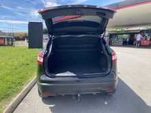 Nissan 1.5 dCi Tekna SUV 5dr Diesel Manual 2WD Euro 6 (s/s) (110 ps)